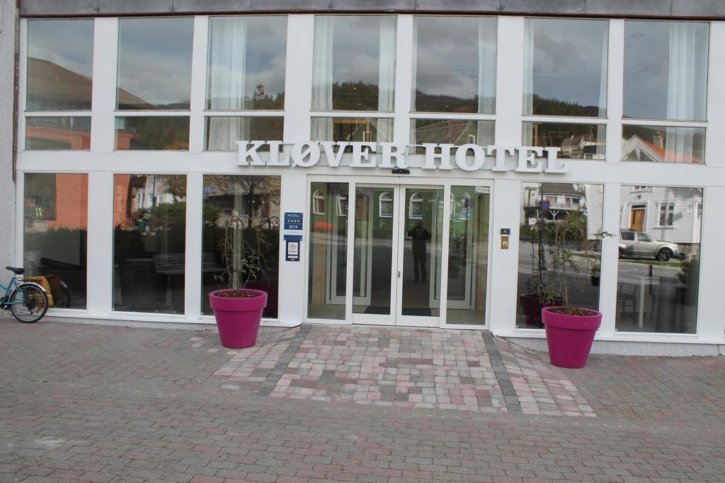 Klover Hotel Sauda Esterno foto